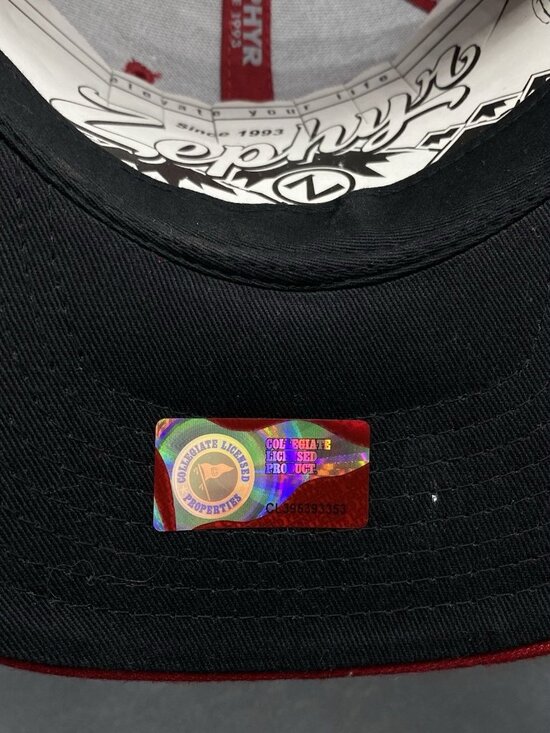 Seattle U University Redhawks WA Black Embroidered Hat New NWT - Picture 8 of 10